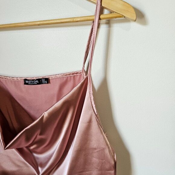 EUC NASTY GAL COLLECTION PINK SILKY FEEL COWL NECK TANK TOP SIZE 8 - Picture 5 of 12